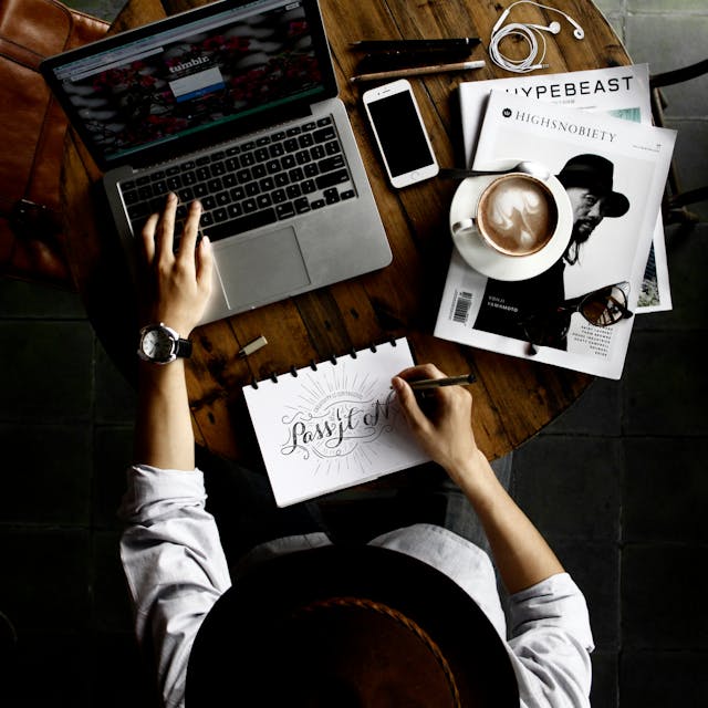 How to Design a Logo That Stands Out
